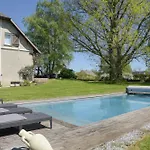 De La Douloustre Hébergement de vacances Montgaillard (Hautes-Pyrenees)