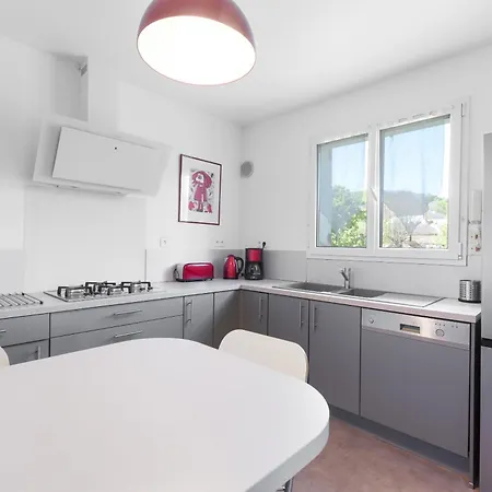 De La Douloustre * Montgaillard (Hautes-Pyrenees)