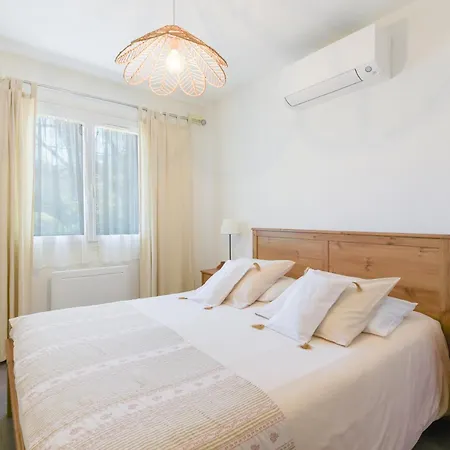 De La Douloustre Hébergement de vacances Montgaillard (Hautes-Pyrenees)