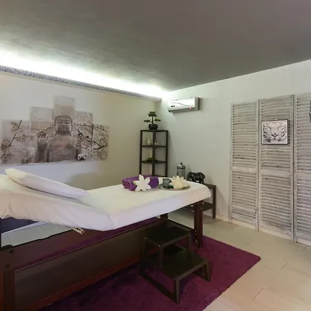 De La Douloustre Montgaillard (Hautes-Pyrenees)